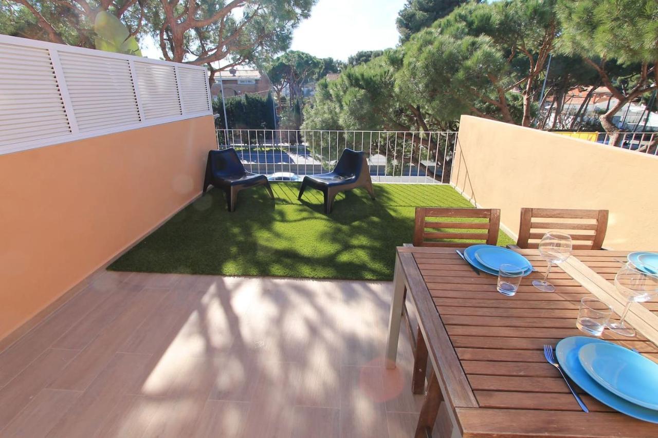 Petit Bijou - Beach Apartment III Castelldefels Exterior foto