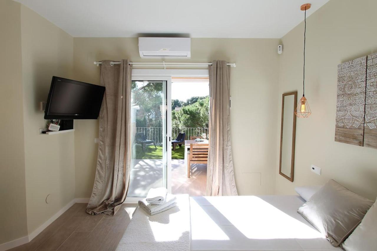 Petit Bijou - Beach Apartment III Castelldefels Exterior foto